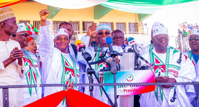 Atiku In Kano Promises To Make State Leading Commercial Centre