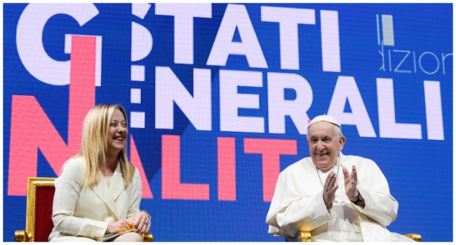 This photo taken and issued as a handout on May 12, 2023 by the Vatican Media shows Pope Francis and Italy's Prime Minister, Giorgia Meloni taking part on May 12, 2023 in a two-day "General States of Birth" conference in Rome. (Photo by Handout / VATICAN MEDIA / AFP)