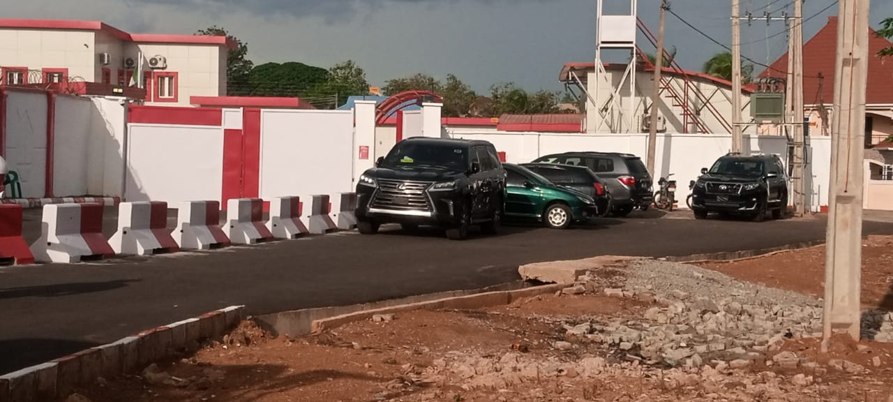 BREAKING: EFCC Interrogates Former Governor Over Alleged Money Laundering (PHOTOS) 59 PHOTO 2023 06 01 18 00 49