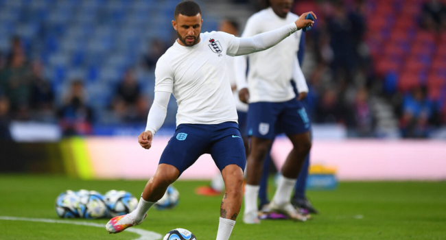 Man City’s Walker Signs Two-year Contract Extension