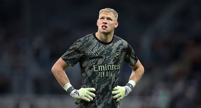 Arsenal Goalkeeper Aaron Ramsdale during the Premier League match between Newcastle United and Arsenal at St. James's Park, Newcastle on Saturday 4th November 2023.