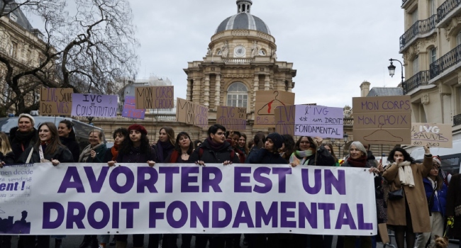 France Set To Make Abortion Constitutional Right