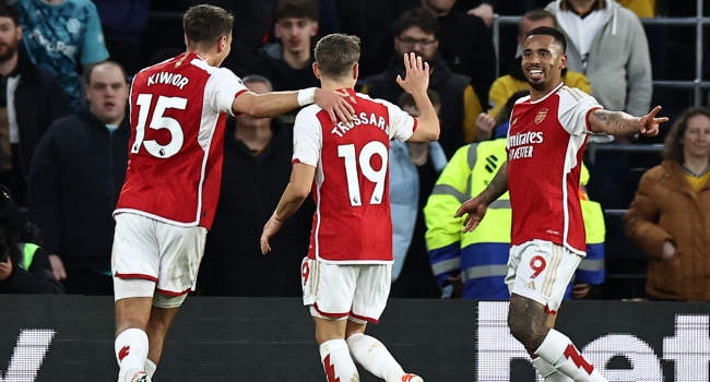 Arsenal Shake Off Bayern Hangover Against Wolves, Regain EPL Leadership