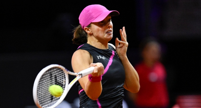 Swiatek’s Perfect 10 In Stuttgart As Sabalenka, Gauff Crash Out