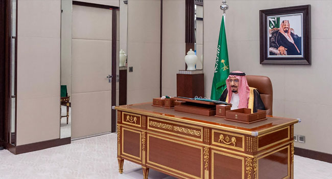 Saudi King Chairs Cabinet Meeting After ‘Recovery’