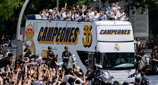 Hungry Madrid Parade League Title With Eye On European Glory