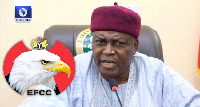 The Economic and Financial Crimes Commission (EFCC) has arrested and detained a former Taraba State Governor, Darius Ishaku, for alleged involvement in a N27 billion fraud