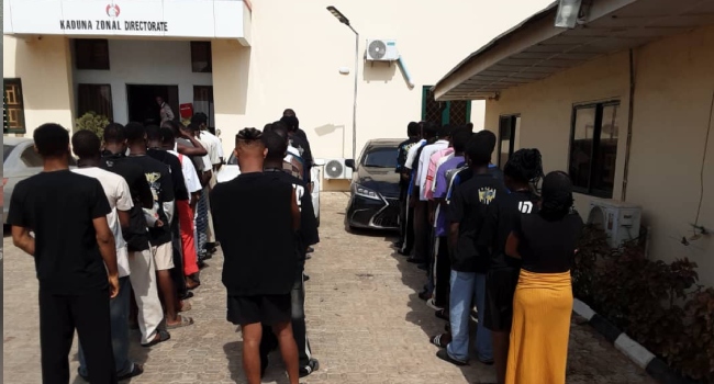 EFCC Nabs 40 Suspected Internet Fraudsters In Niger State