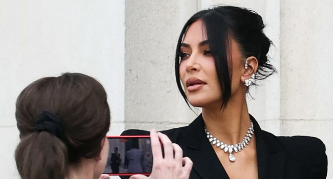 French Prosecutors Urge 10-Year Terms For Key Accused In Kardashian Theft