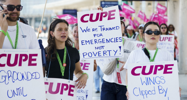 Air Canada Flight Attendants Vow To Continue Strike, Hold Talks