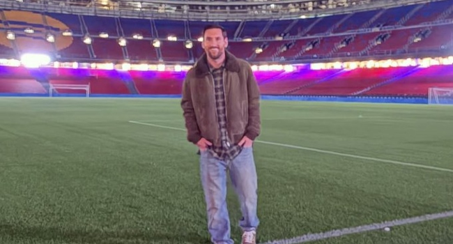 Messi Makes Emotional Return To Camp Nou, Hints At Possible Comeback