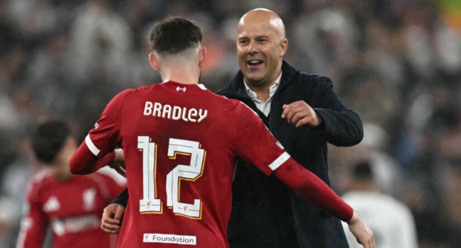 Liverpool’s Bradley Out For The Season With Knee Injury