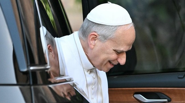 Pope Spreads Digital Word To Tackle AI-Generated Fakes