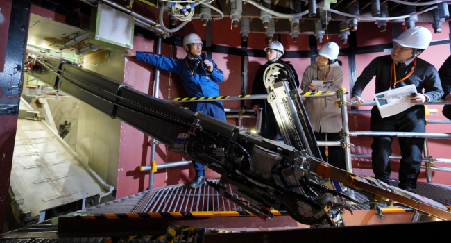 Snake-Like Robot Unveiled For Fukushima Debris Removal