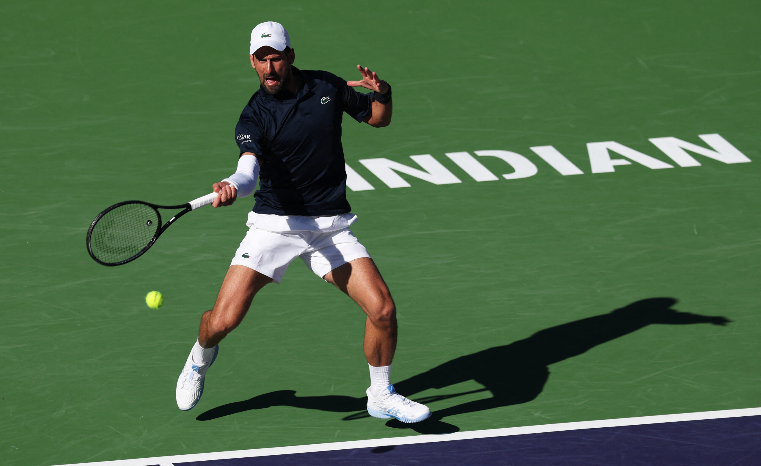 Alcaraz Cruises Into Indian Wells Third Round, Djokovic Fights Through