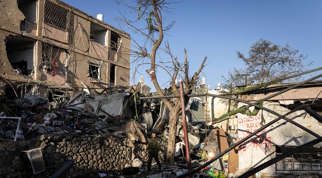 Rocket Fire From Lebanon Kills One In North Israel