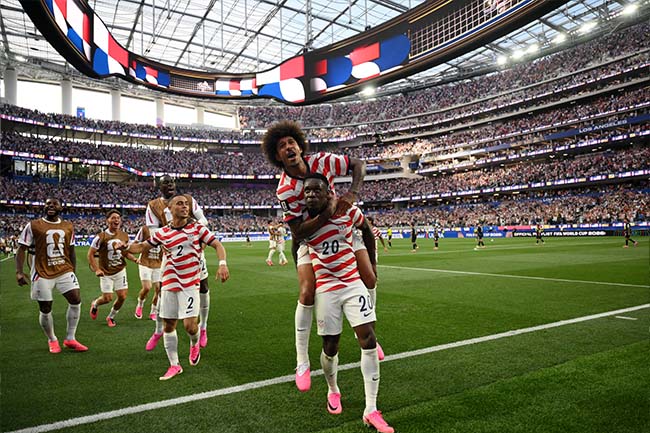 Net Twice And Chill: US Star Balogun Relaxed After Brace