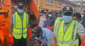 Sanwo-Olu and Officials Participate in Lagos Monthly Sanitation Campaign