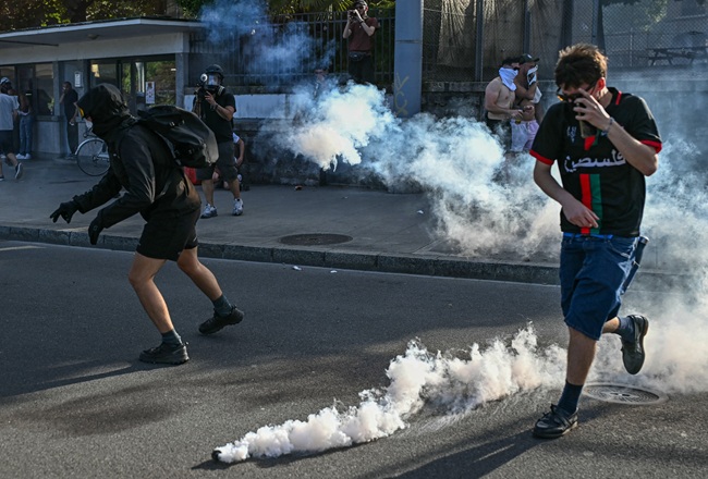 Massive Demonstrations Erupt in Geneva Leading Up to G7 Summit in France