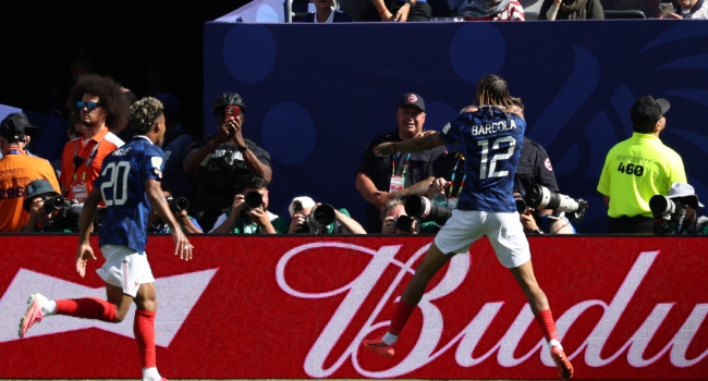 Mbappe Scores Twice in France's Victory Over Senegal at World Cup