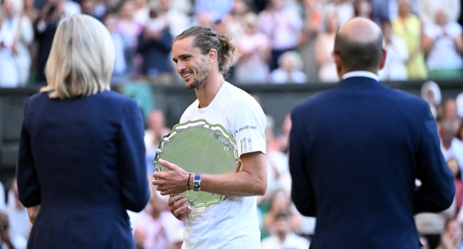 Jannik Sinner Dominates Zverev to Claim Consecutive Wimbledon Championship