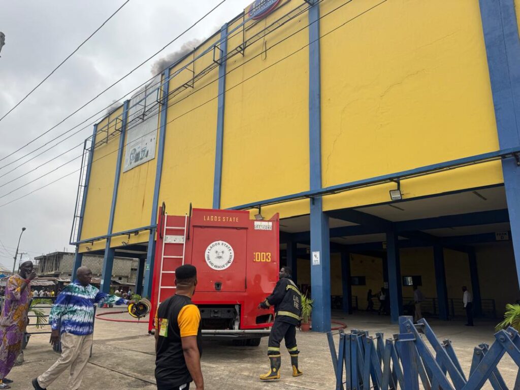 Fire Destroys Section of Commercial Structure in Akowonjo, Lagos
