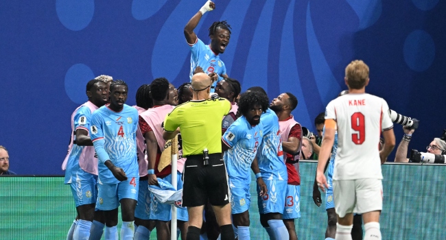Kane’s Double Fires England Past Stubborn DR Congo Into World Cup Last 16